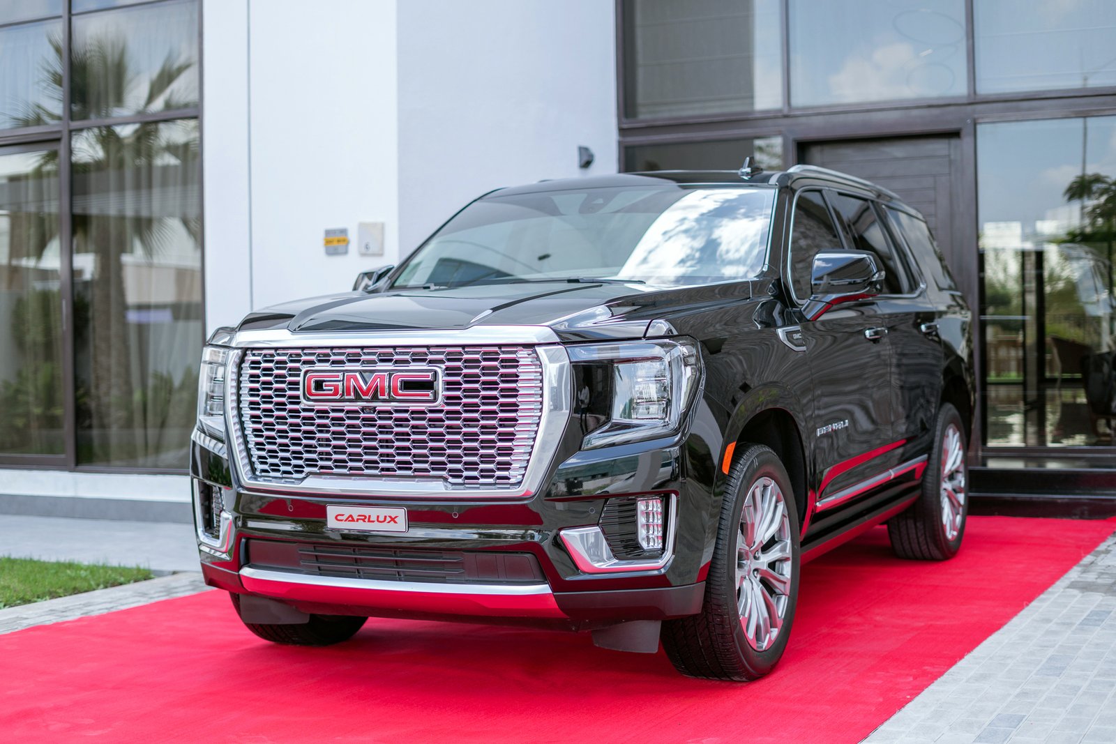 2023 GMC Yukon Black Carlux UAE Rental in Dubai Book Now