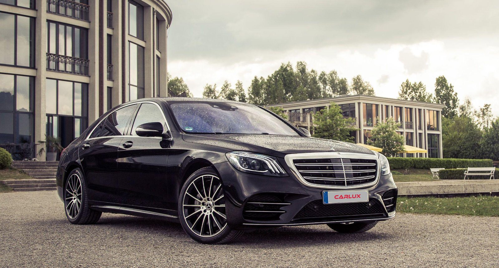 Compare the Best Car Rental Offers in Dubai with CARLUX UAE